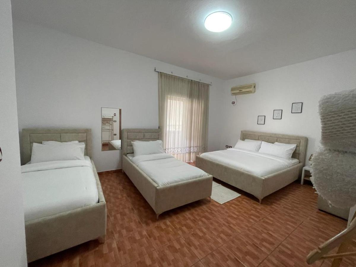 Villa Oasis Berat Exterior foto